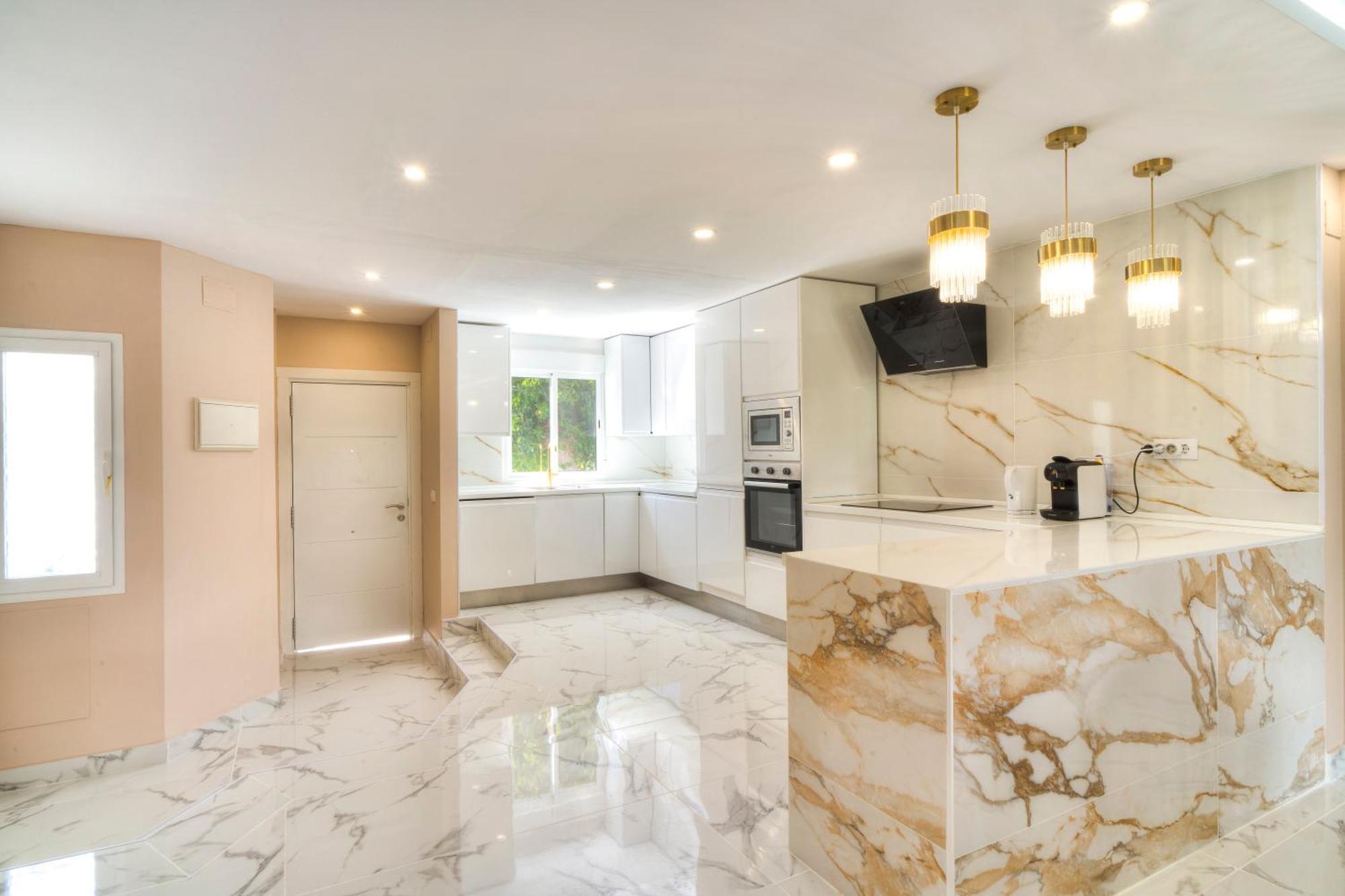 Serenity Luxury , Puerto Banus ماربيا المظهر الخارجي الصورة