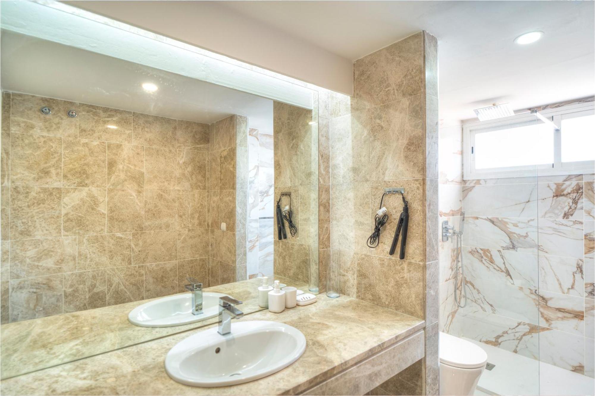 Serenity Luxury , Puerto Banus ماربيا المظهر الخارجي الصورة
